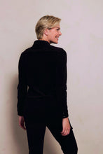 Lade das Bild in den Galerie-Viewer, Schwarzes Feincordhemd  mit Knopfverschluss Wunderwerk Oldenburg
