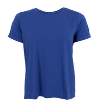 Lade das Bild in den Galerie-Viewer, royalblaues  T-Shirt mit Rundhals und Umschlag am Ärmel, Wunderwerk Oldenburg
