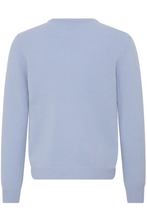Lade das Bild in den Galerie-Viewer, Hellblauer Lamm Woll Pullover mit Rundhals, wunderwerk Oldenburg
