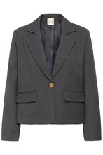 Lade das Bild in den Galerie-Viewer, Graufarbene Blazer mit Reverskragen, Ein-Knopf-Verschluss und leicht taillierter Passform Wunderwerk Oldenburg
