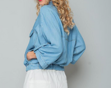 Lade das Bild in den Galerie-Viewer, Jeansblouson
