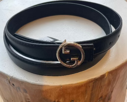 Gürtel mit goldener Buckle Schließe, Wunderwerk Oldenburg