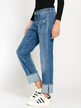 Lade das Bild in den Galerie-Viewer, Boyfriend Jeans 94Nica in der Farbe midblue allday, Wunderwerk Oldenburg

