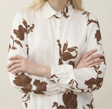 Lade das Bild in den Galerie-Viewer, Farah Print Bluse
