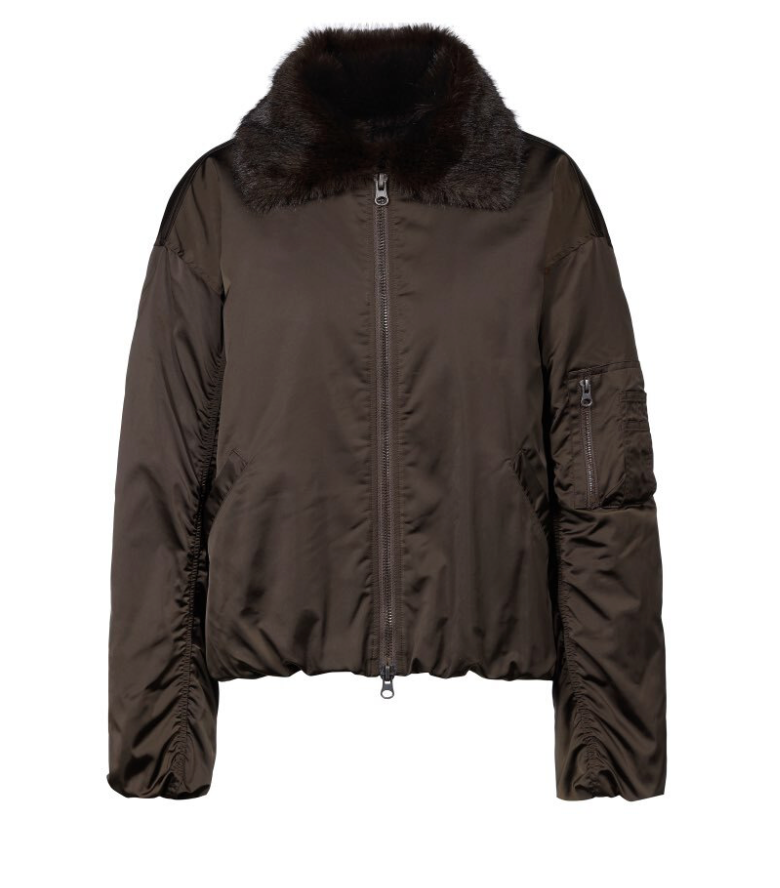 Dunkelbraune Blousonjacke mit Kunstfellkragen, Wundewerk Oldenburg