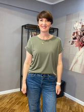 Lade das Bild in den Galerie-Viewer, ANNEMi Stina Rundhals
