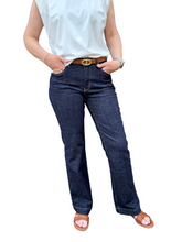 Lade das Bild in den Galerie-Viewer, Rainbow Jeans
