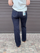 Lade das Bild in den Galerie-Viewer, Rainbow Jeans
