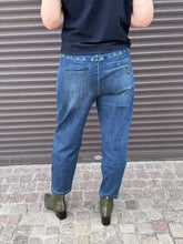 Lade das Bild in den Galerie-Viewer, Haertbreaker Jeans
