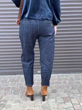 Lade das Bild in den Galerie-Viewer, Haertbreaker Jeans
