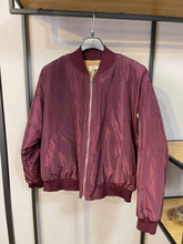 Lade das Bild in den Galerie-Viewer, Blouson Teddy
