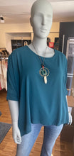 Lade das Bild in den Galerie-Viewer, DNY Fly Bluse
