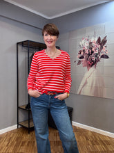 Lade das Bild in den Galerie-Viewer, Annemi Lene - Ringelkuss
