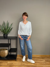 Lade das Bild in den Galerie-Viewer, Annemi Lene - Ringelkuss
