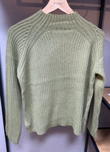 Lade das Bild in den Galerie-Viewer, Pullover Soft Rib
