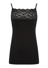 Lade das Bild in den Galerie-Viewer, Nilla Wide Lace Top
