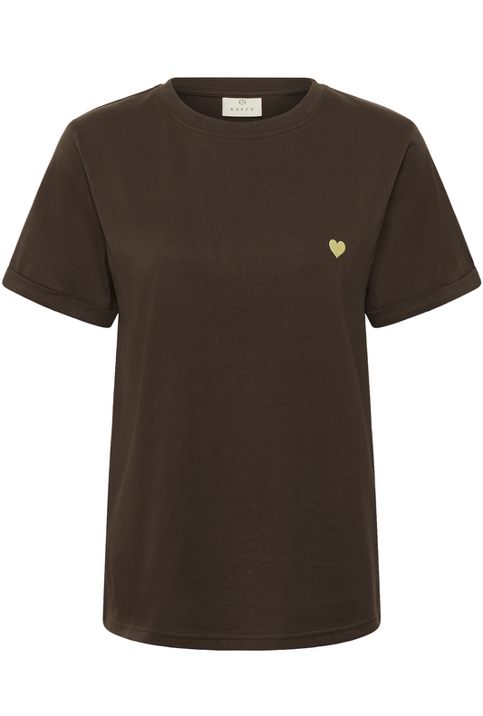 T-Shirt in dunkelbraun mit einem gelbem kleinem Herz auf der linken Brust, Rundhals Wunderwerk Oldenburg
