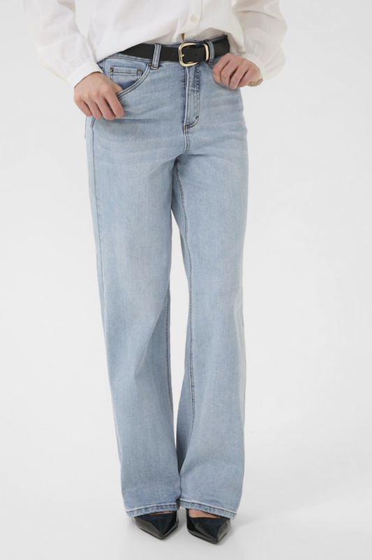 Hellblaue Hightwaist Hose mit geradem langen Beinverlauf Wunderwerk Oldenburg