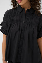 Lade das Bild in den Galerie-Viewer, Kaffe Verdina Volant Shirt
