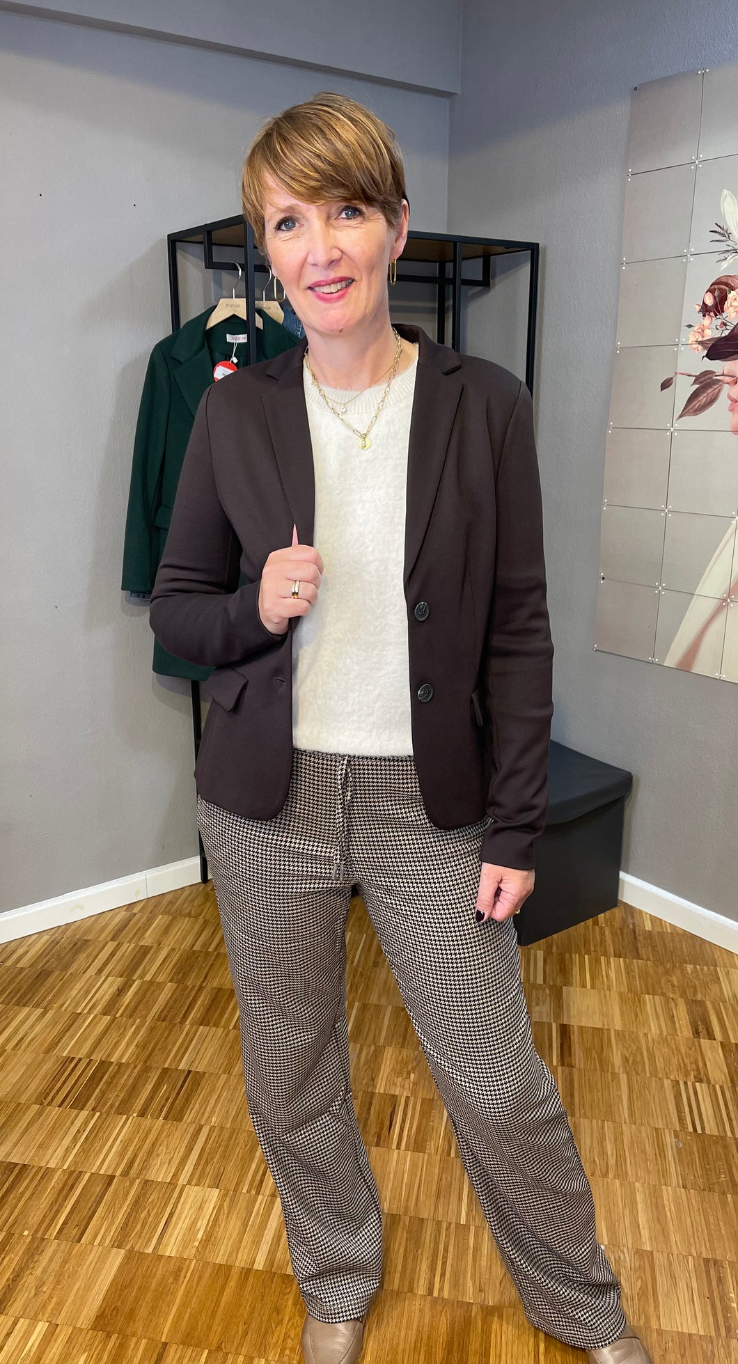 Brauner klassischer Blazer mit Knopfverschuss, Wunderwerk Oldenburg