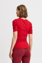 Lade das Bild in den Galerie-Viewer, T-Shirt mit Rundhalsausschnitt in der Farbe rot, Wunderwerk Oldenburg
