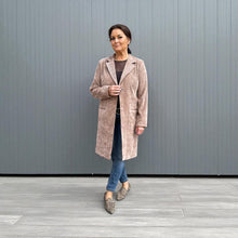Lade das Bild in den Galerie-Viewer, ANNEMi Cordmantel
