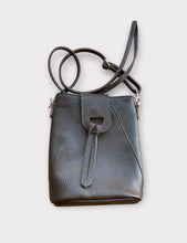 Lade das Bild in den Galerie-Viewer, City Bag
