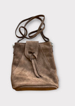 Lade das Bild in den Galerie-Viewer, City Bag
