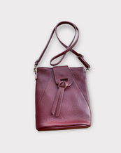 Lade das Bild in den Galerie-Viewer, City Bag
