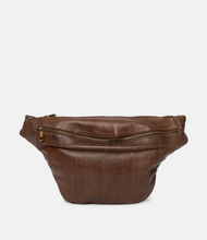 Lade das Bild in den Galerie-Viewer, Dunkelbraune große Crossover Tasche mit einem Reißverschluss vorne und hinten und verstellbarem Gurt. 
