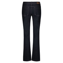 Lade das Bild in den Galerie-Viewer, High waist Jeans mit langem ausgestelltem Bein in einem ganz dunklen blau, Wunderwerk Oldenburg
