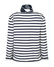 Lade das Bild in den Galerie-Viewer, Blau weiß gestreiftes Langarmshirt mit passendem blauem Tuch in einer weichen Baumwollqualität. Wunderwerk Oldenburg

