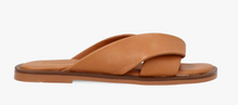 Lade das Bild in den Galerie-Viewer, moderne cognac Slipper
