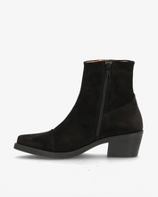 Lade das Bild in den Galerie-Viewer, schwarz2 Stiefellette im ankle Stiefel design mit Blockabsatz und Reißverschluss an der Seite, Wunderwerk Oldenburg
