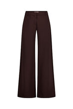 Lade das Bild in den Galerie-Viewer, Wide-Leg-Hose in dunkelbraun mit hoher Taille und extra weitem Bein, Wunderwerk Oldenburg
