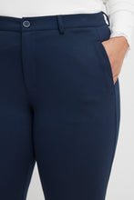Lade das Bild in den Galerie-Viewer, Fransa Plus Size Lano Tessa Hose
