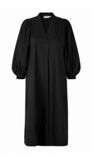 Lade das Bild in den Galerie-Viewer, Masai Nalo Kleid
